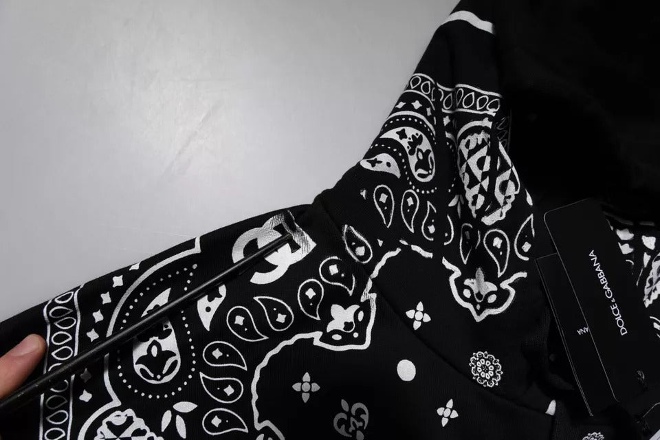 Sweatshirt à capuche noir Dolce & Gabbana avec bandana, sweat à manches longues pour homme, style tendance et décontracté.