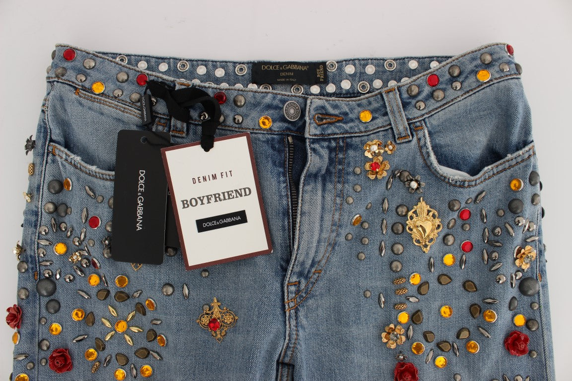 Jeans Dolce & Gabbana avec embellissements de roses en cristal et motif cœur, mode élégante et sophistiquée pour femmes.