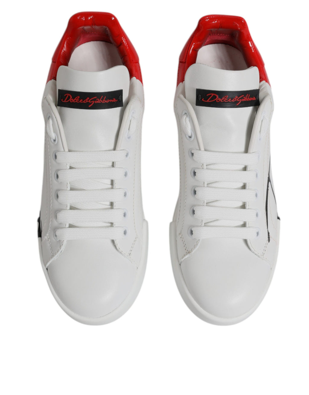 Chaussures sneakers Portofino blanches et rouges Dolce & Gabbana avec logo visible, chaussures de mode élégantes et décontractées.