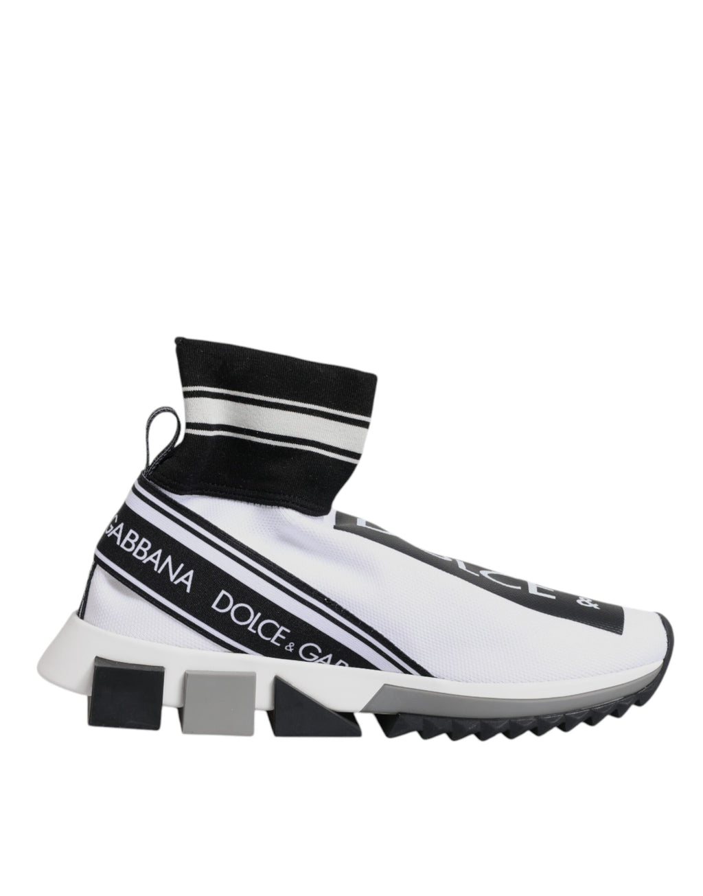 Chaussures sneakers Sorrento blanches et noires de Dolce & Gabbana, avec design moderne et détails élégants.