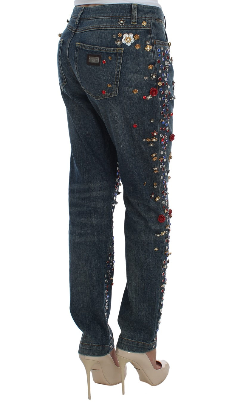 Jeans Dolce & Gabbana avec embellissements en cristaux et motif de roses en forme de cœur, mode élégante et raffinée.
