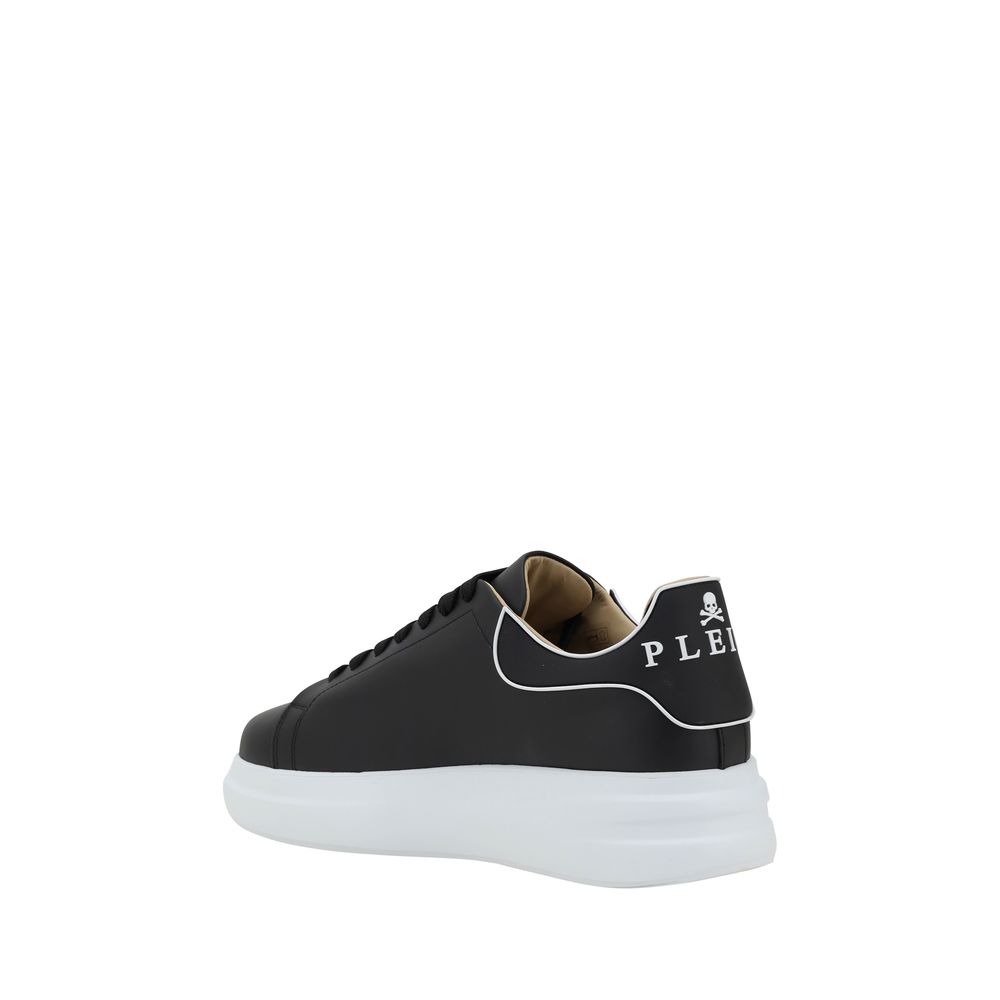 Baskets basses Philipp Plein en cuir de veau noir Bos Taurus, style décontracté et intérieur rembourré pour un confort optimal.