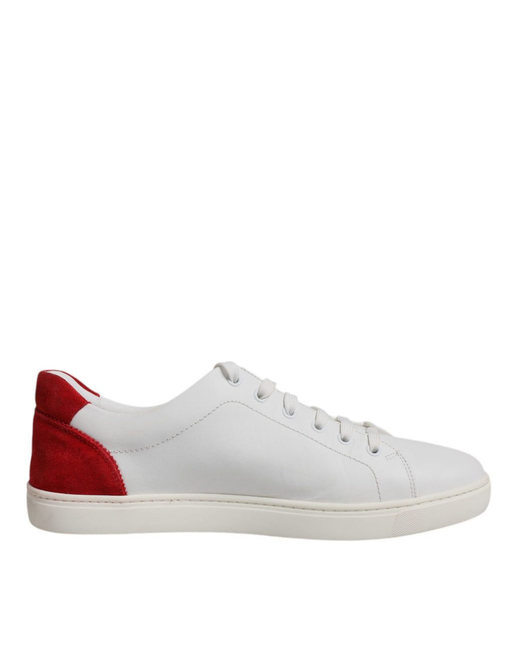 Baskets basses en daim blanc Dolce & Gabbana, chaussures de sport élégantes avec semelle blanche et design moderne.