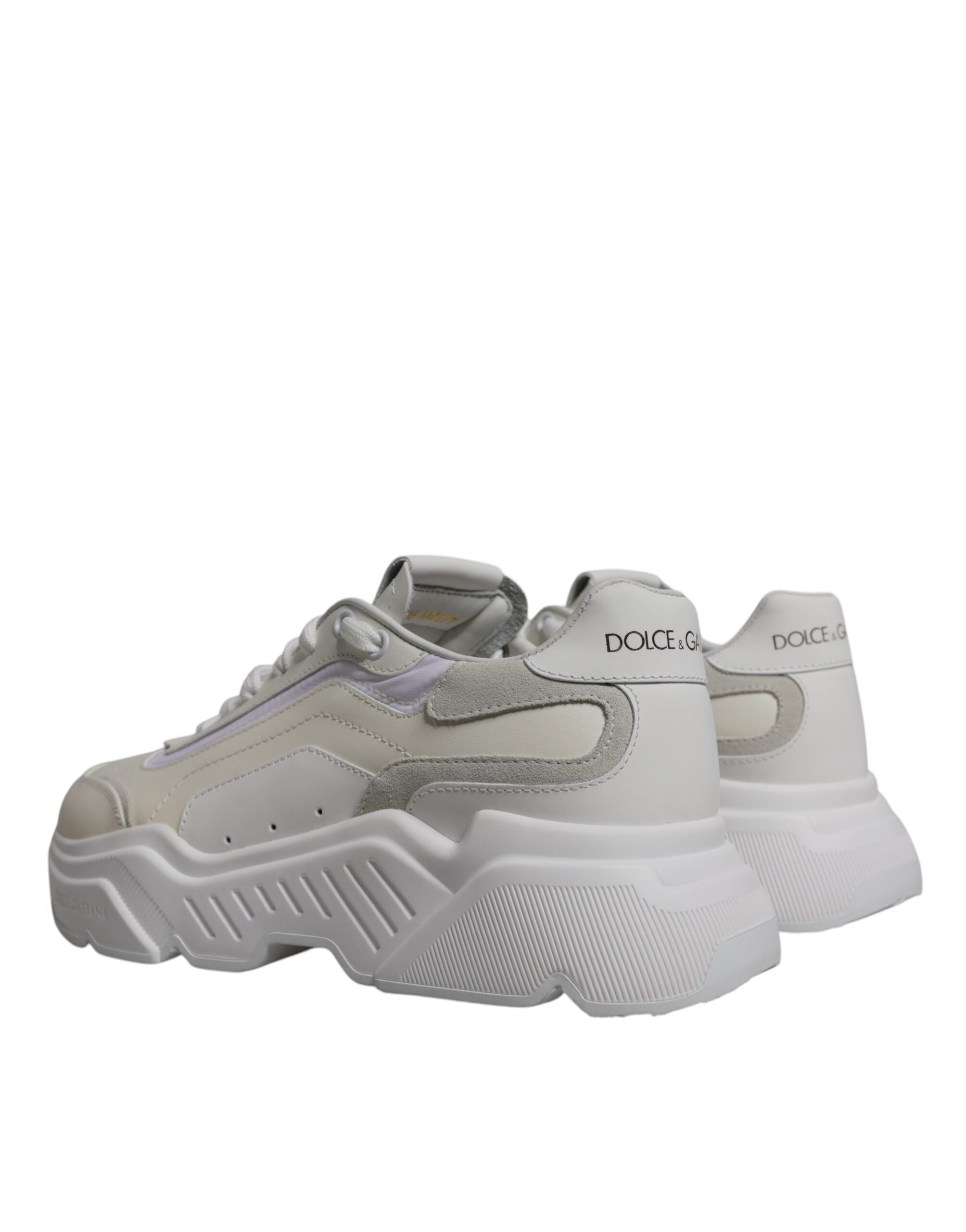 Baskets basses blanches Dolce & Gabbana Daymaster avec logo sur le côté, en cuir élégant et stylé.
