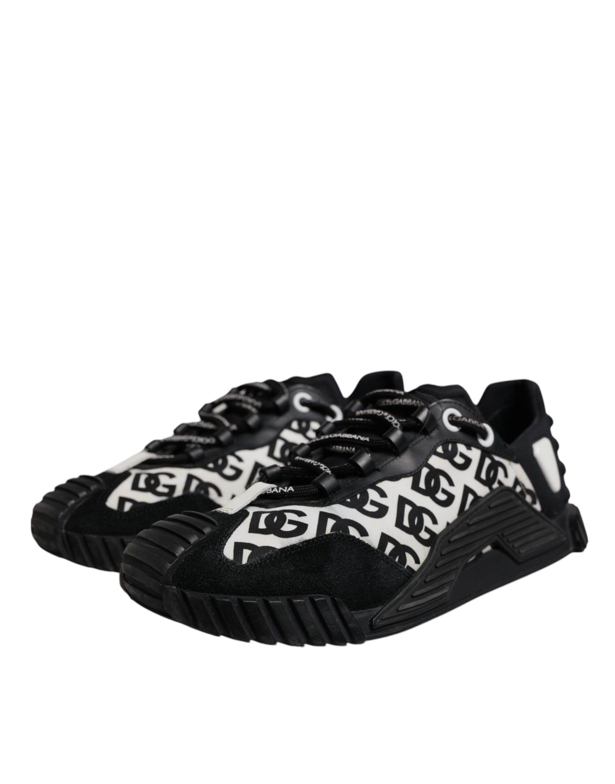 Chaussures sneakers basses noires Dolce & Gabbana logo en dentelle et lacets, style décontracté et moderne.
