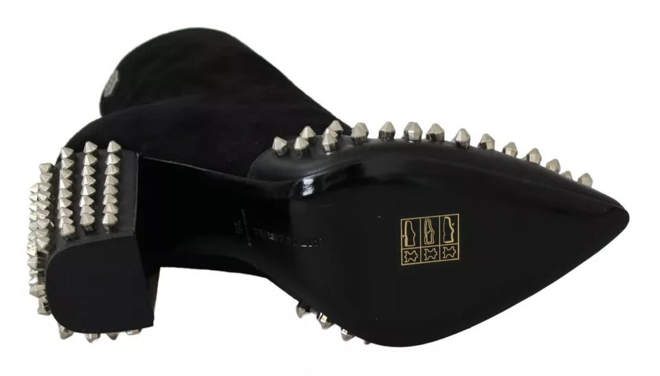 Chaussures à talons noires en daim avec studs de Philipp Plein, bottines à la cheville élégantes et tendance.