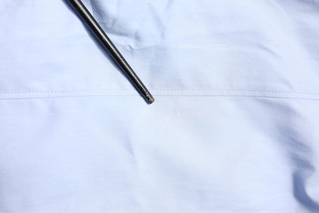 Chemise longue en coton Dolce & Gabbana Light Blue avec manches longues, élégante et confortable pour homme.