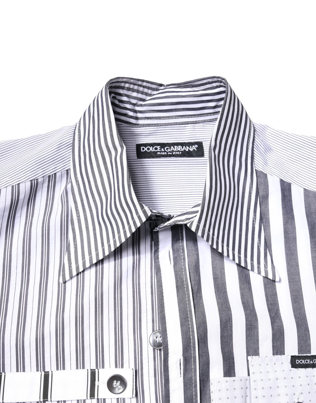 Chemise décontractée à rayures multicolores de Dolce & Gabbana avec boutons, style casual élégant.