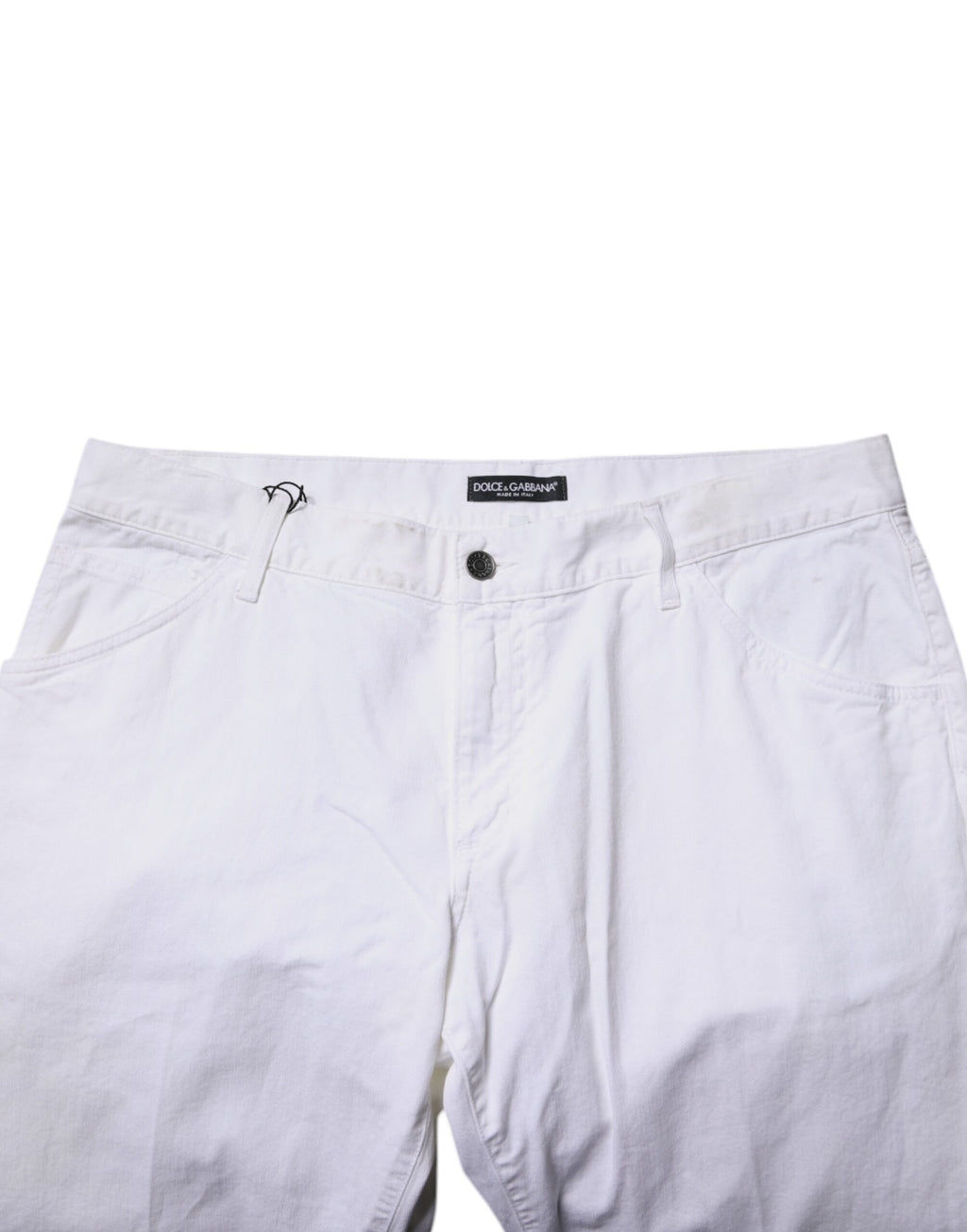 Jeans droits en coton blanc Dolce & Gabbana pour homme, style classique et élégant, visible avec détails de couture.