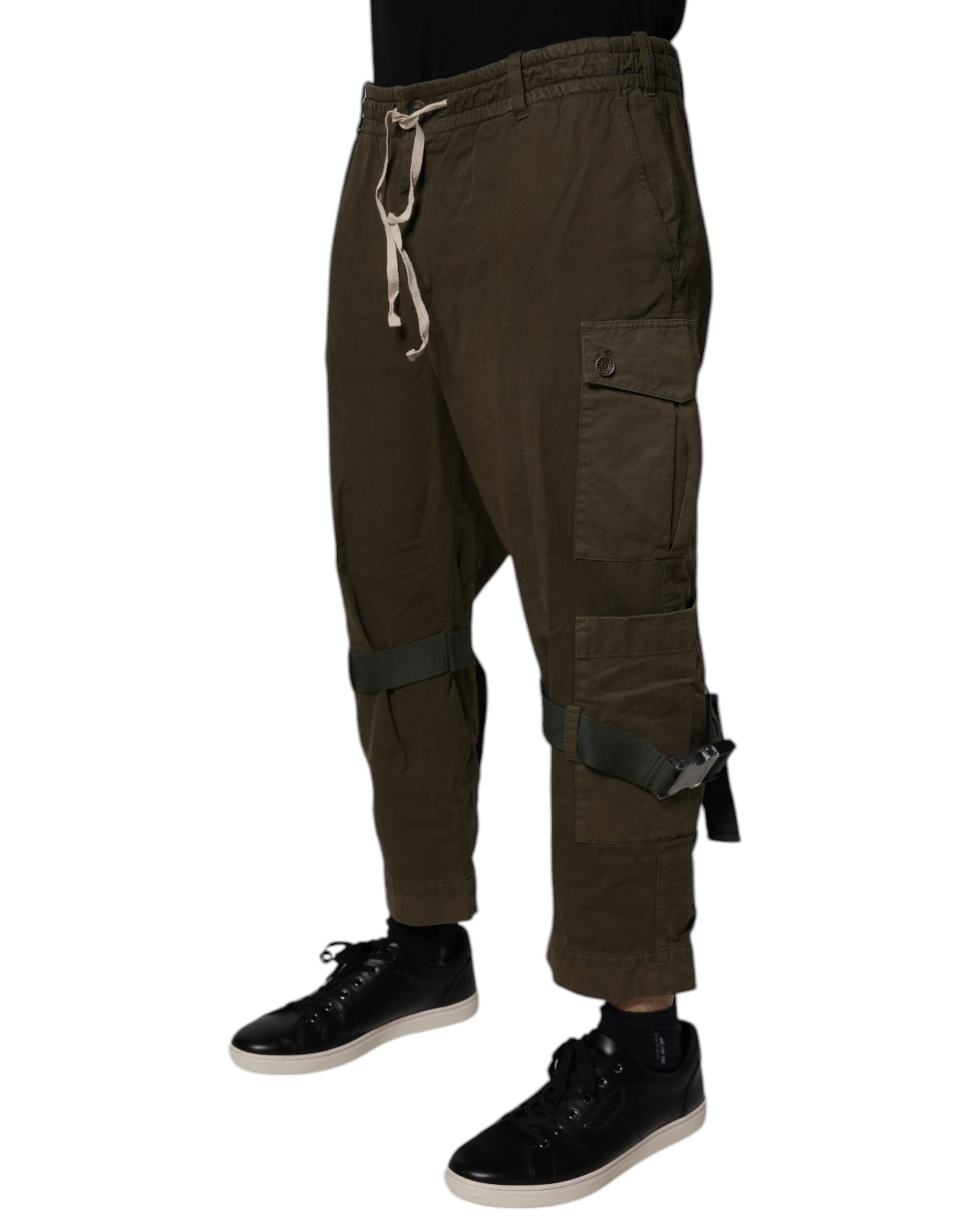 Pantalon cargo en coton stretch marron de la marque Dolce & Gabbana, vue frontale avec poches et détails de style décontracté.
