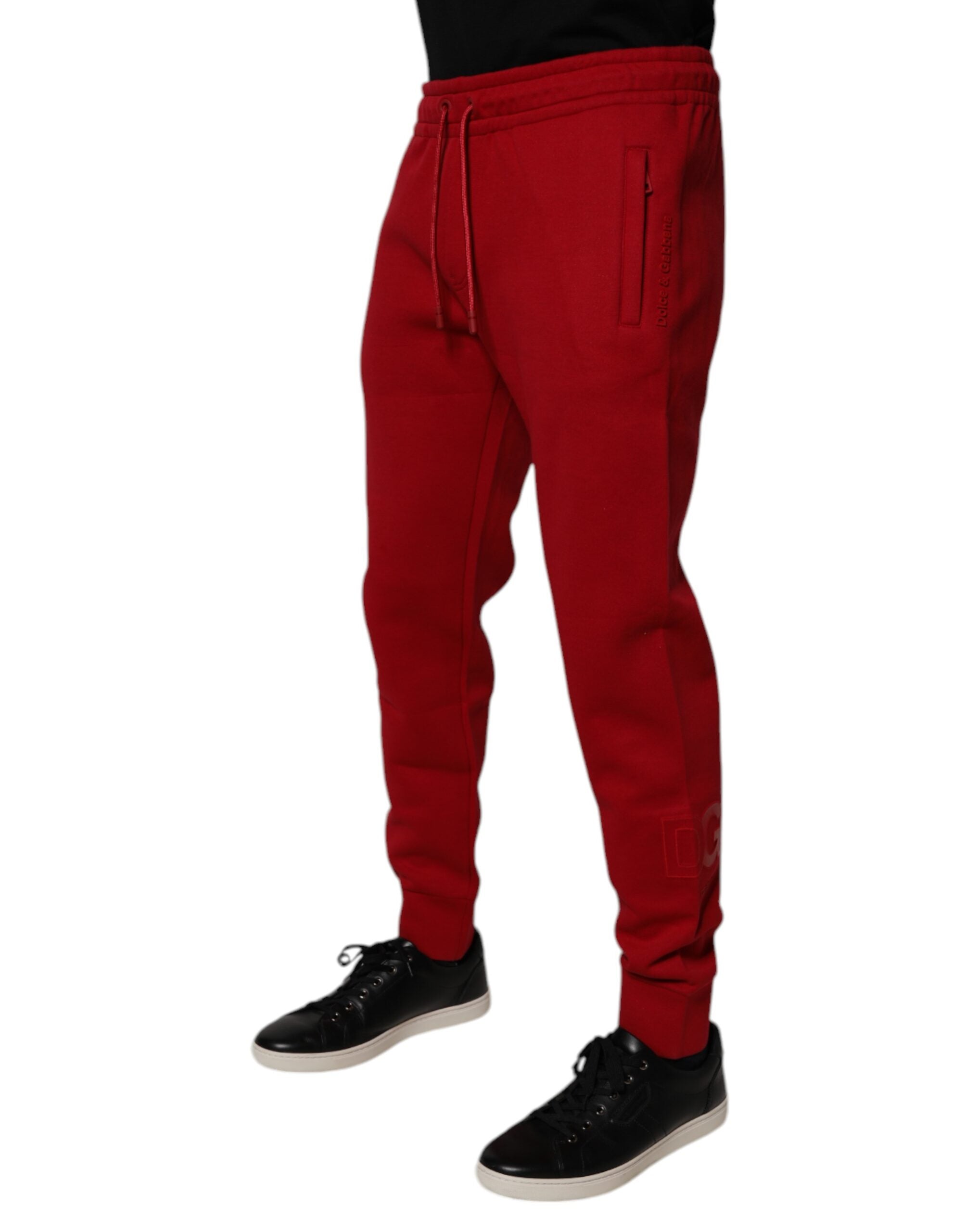Pantalon de jogging en coton rouge Dolce & Gabbana avec logo DG, pour hommes, style décontracté et confortable.