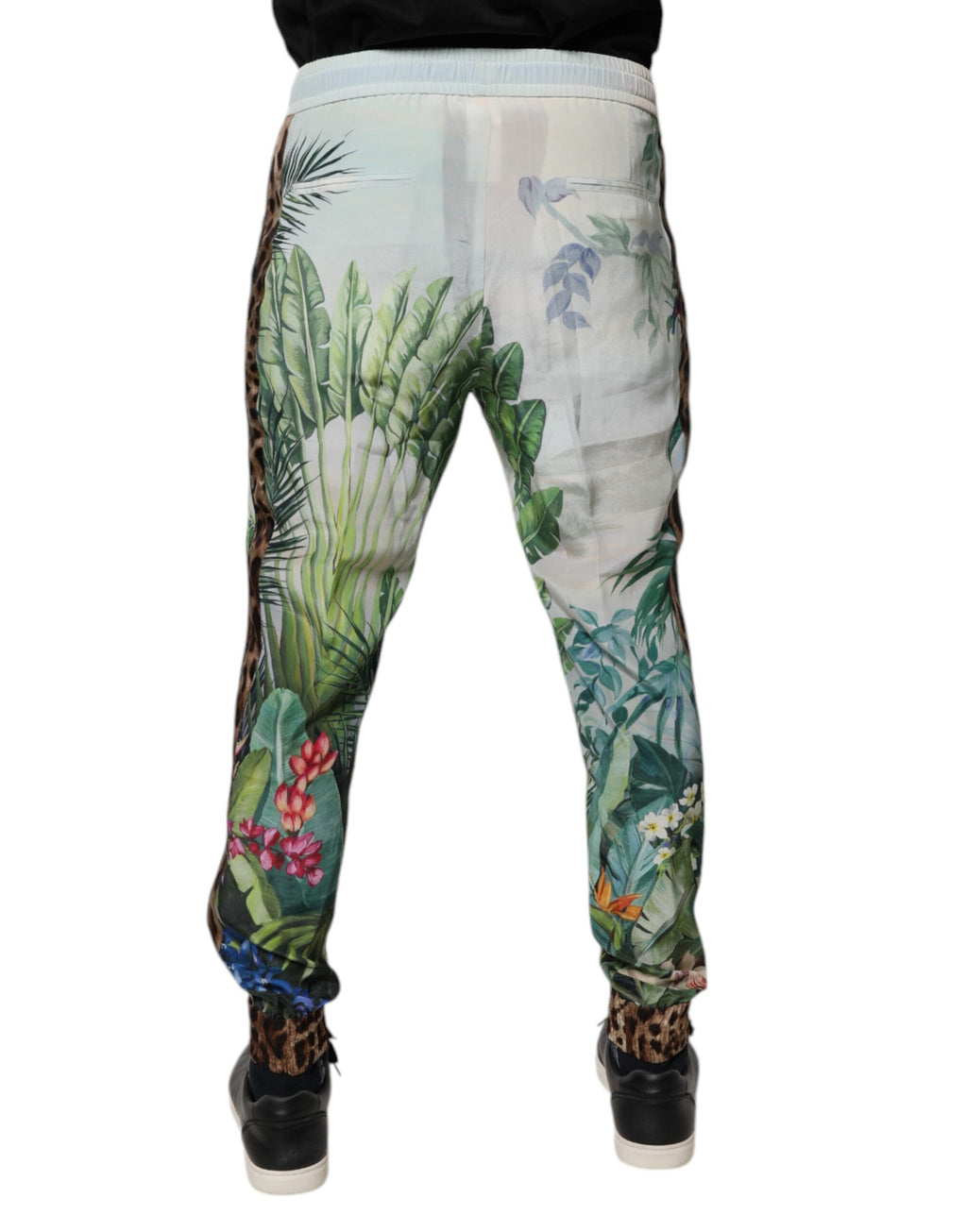 Pantalons de jogging multicolores Dolce & Gabbana avec motif tropical, confortables et tendance, en tissu léger.