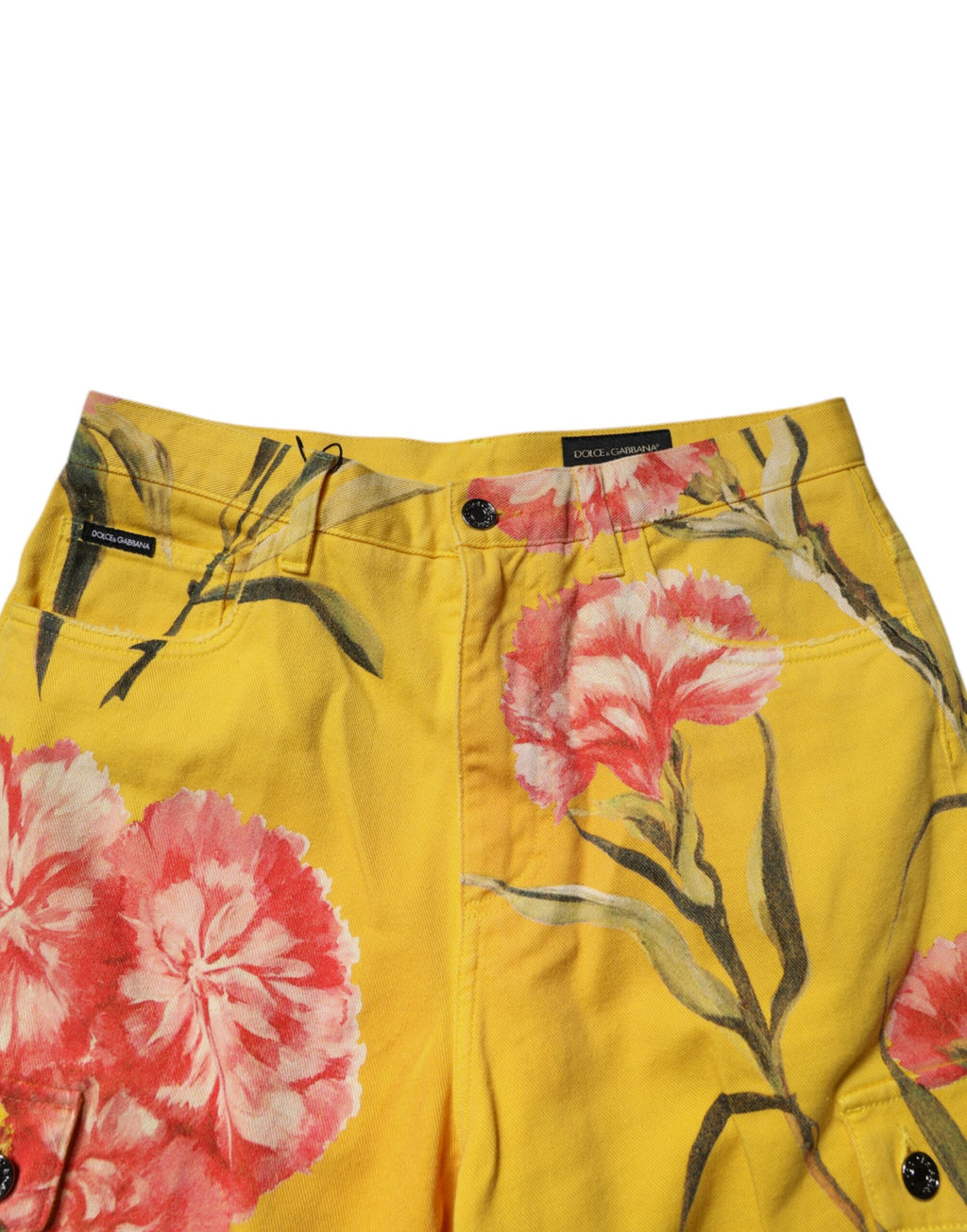 Shorts bermuda en denim jaune à fleurs pour homme de Dolce & Gabbana, cargo, style décontracté et tendance.