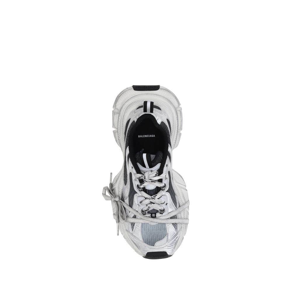 Chaussures sport multicolores Balenciaga en polyéthylène, baskets athlétiques modernes avec semelles épaisses et design unique.