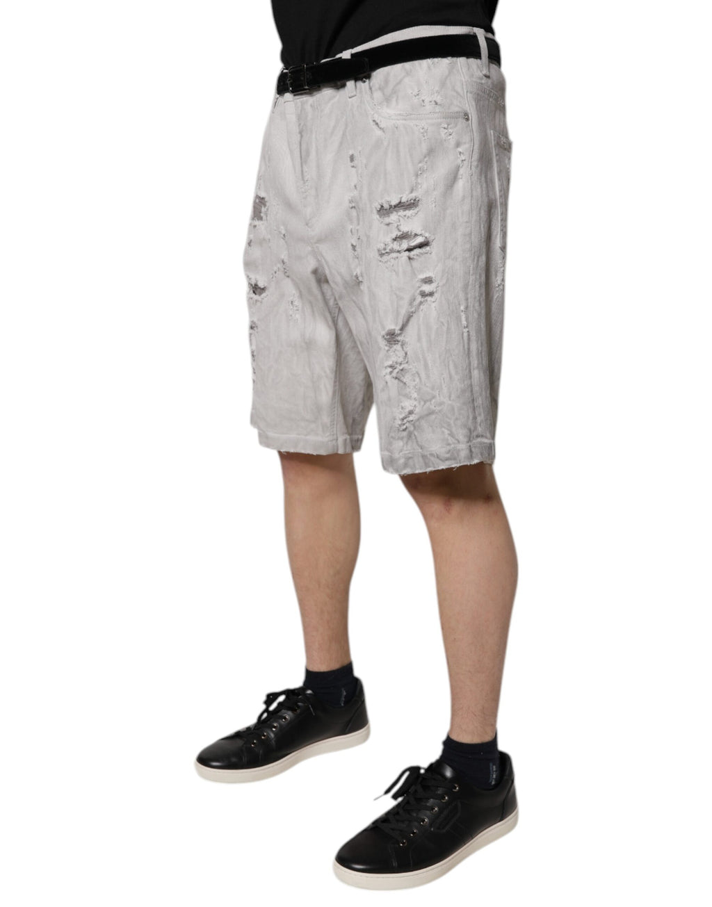 Shorts bermuda pour homme en jean déchiré gris clair de Dolce & Gabbana, style décontracté et tendance.
