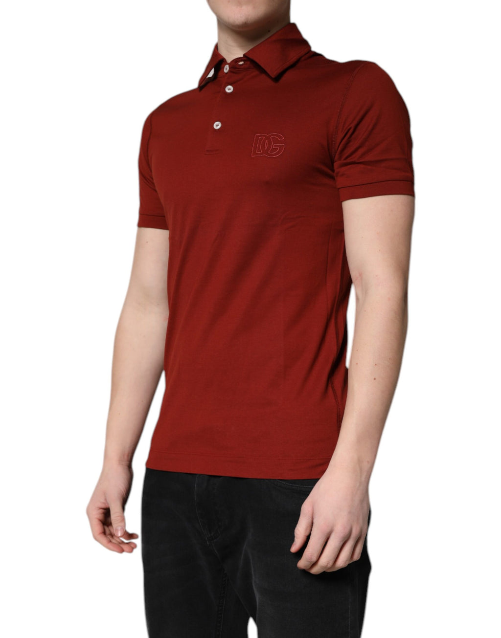 Polo pour homme Dolce & Gabbana en coton rouge avec logo DG, col classique, style élégant et décontracté.