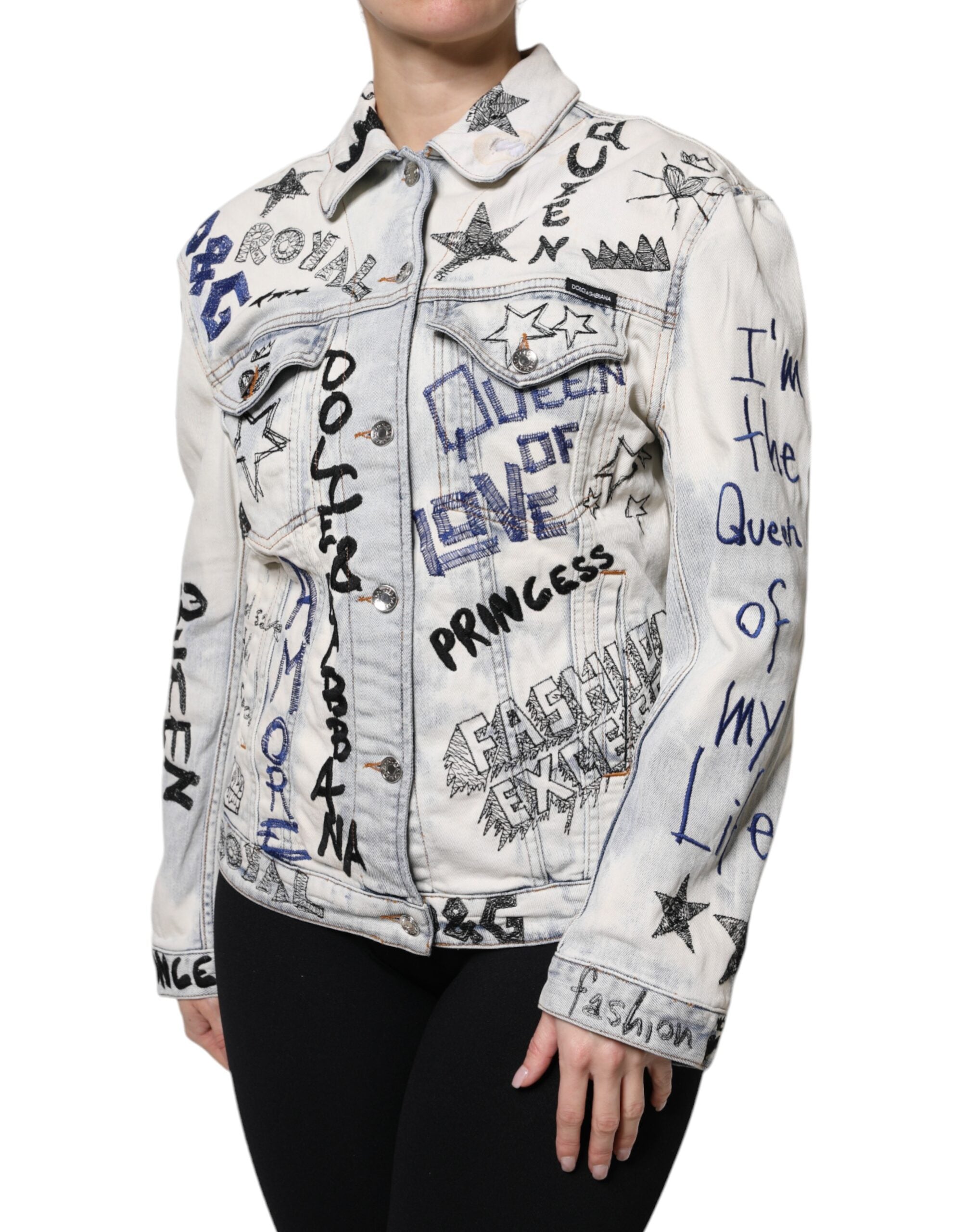 Veste en jean Dolce & Gabbana Light Blue Graffiti, boutonnière, style décontracté avec motifs graffiti bleus.