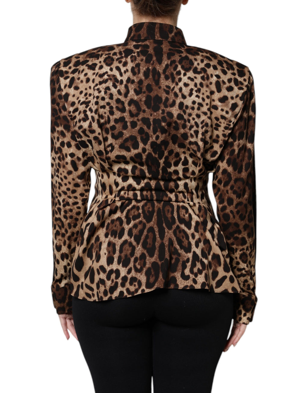 Manteau en soie marron à imprimé léopard Dolce & Gabbana avec boutons, veste élégante pour femme.