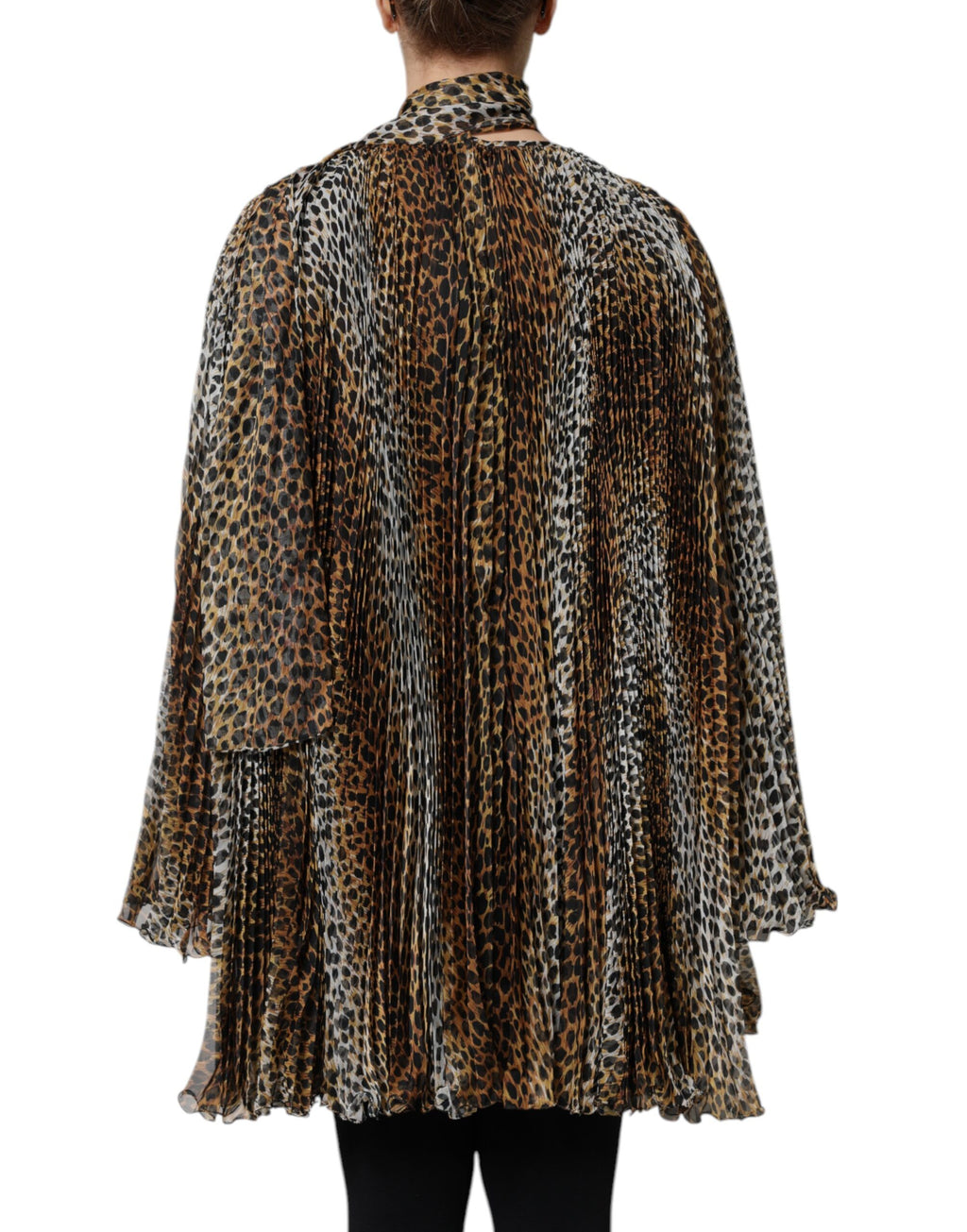 Robe en chiffon marron à col et imprimé léopard Dolce & Gabbana, élégante et fluide, avec détails sophistiqués.