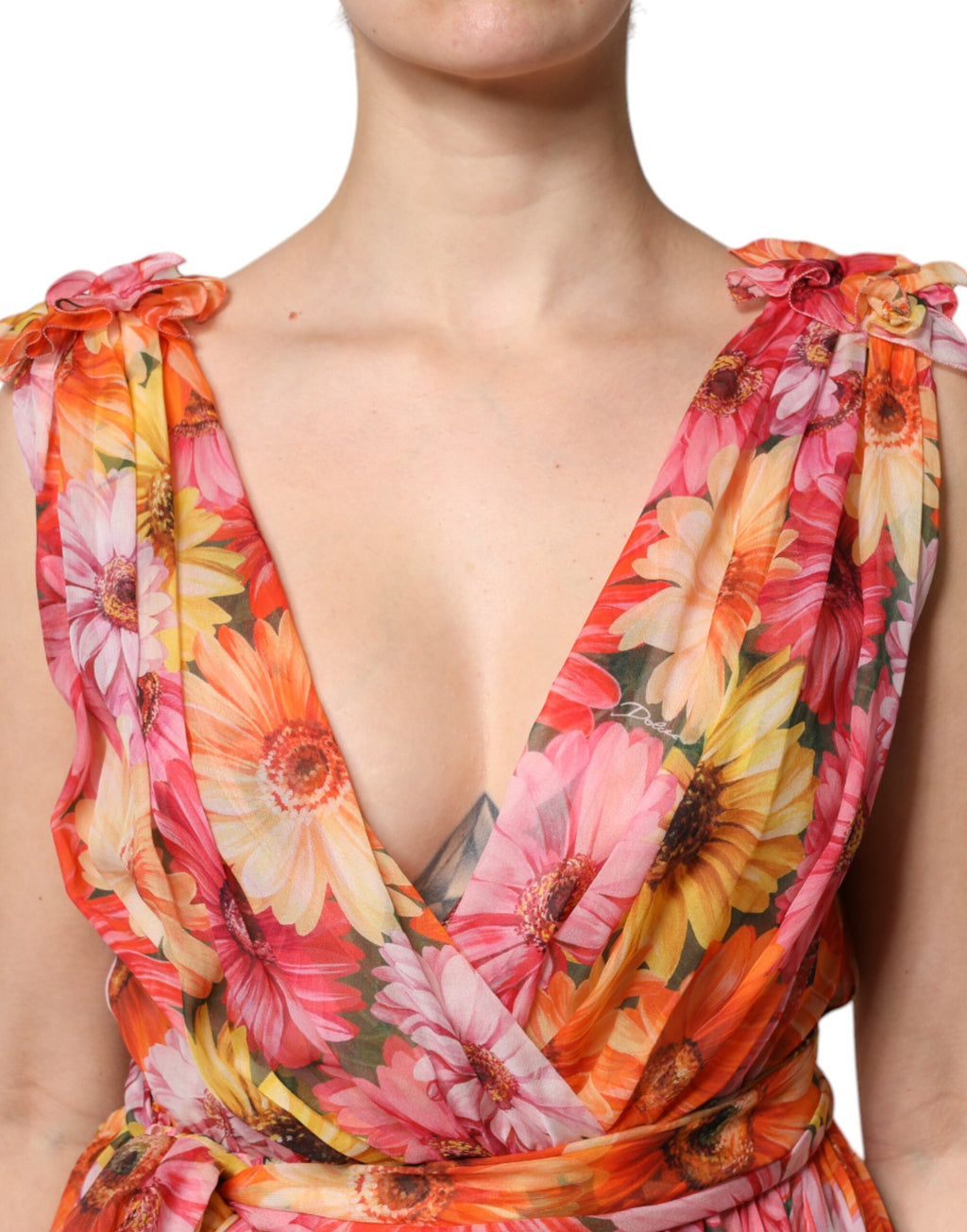 Robe en soie à fleurs multicolores Dolce & Gabbana avec décolleté en V en chiffon léger.