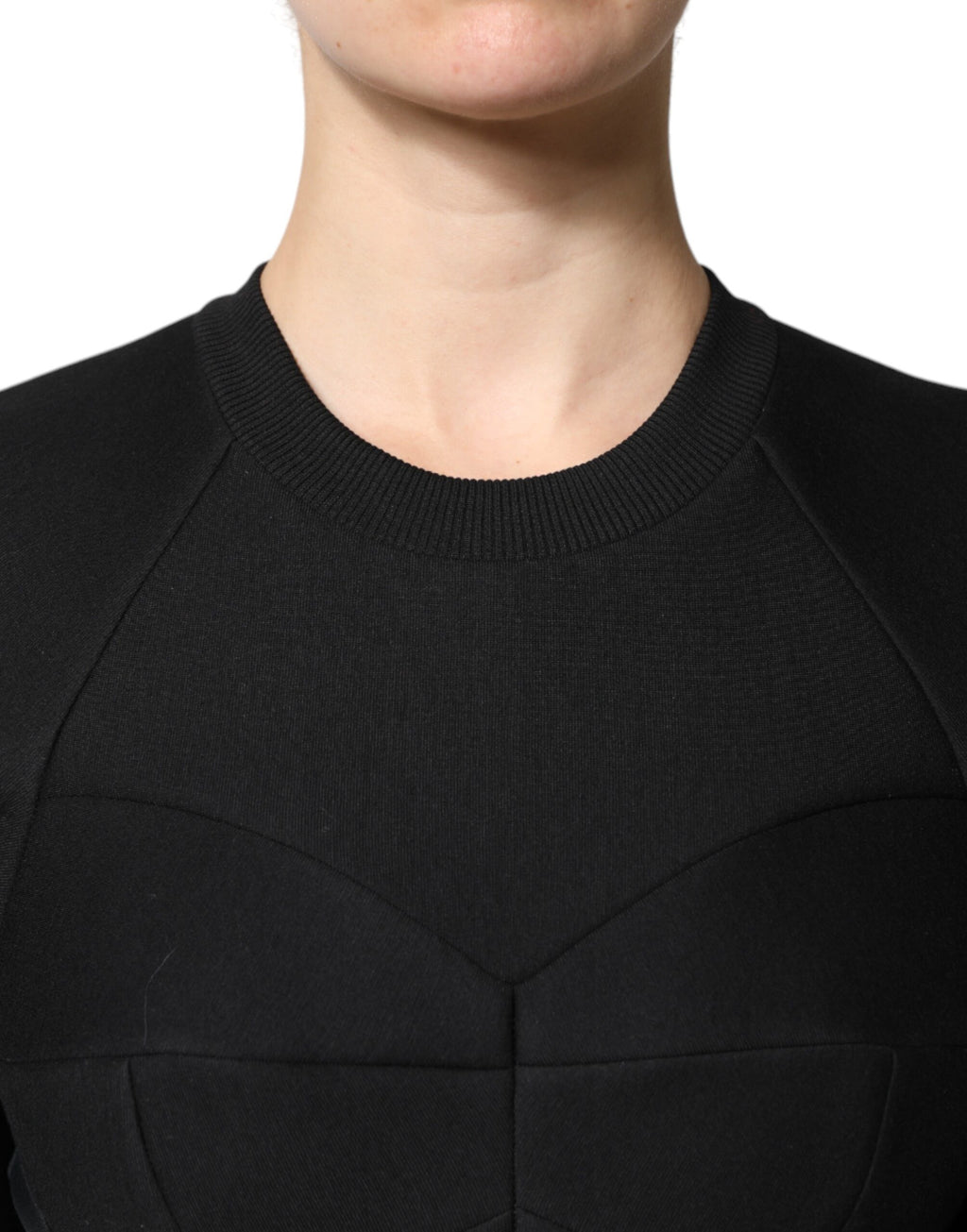Robe courte noire en coton à manches longues de style A-line de Dolce & Gabbana, élégante et moderne.
