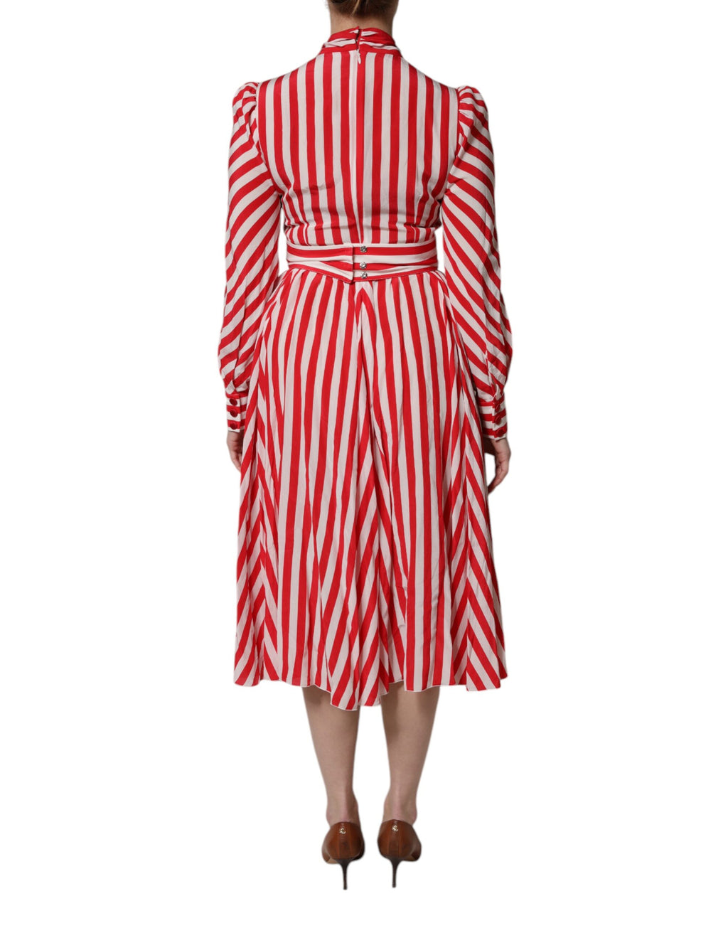 Robe midi à manches longues Dolce & Gabbana à rayures blanches et rouges, élégante et fluide.