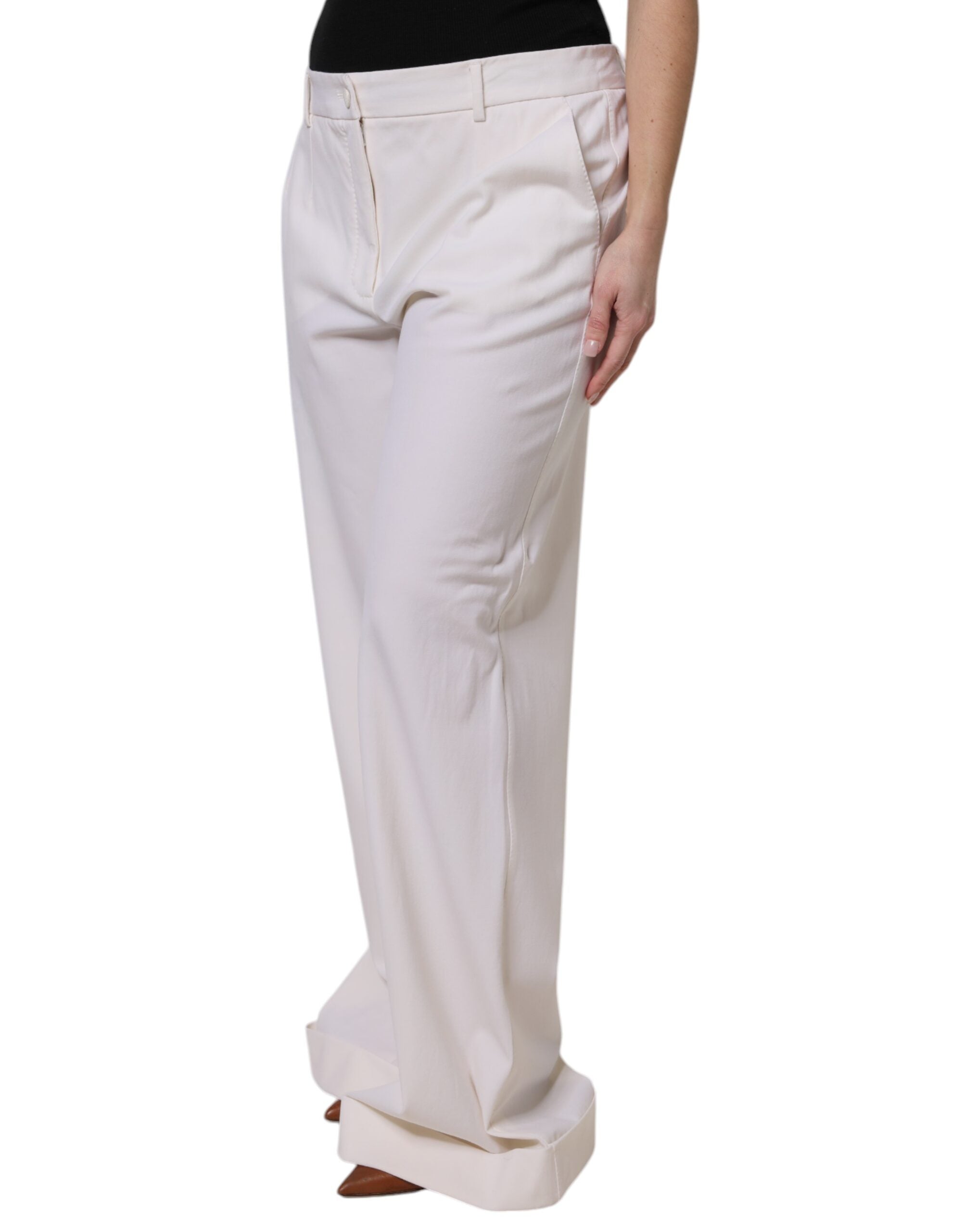 Pantalon large en laine blanche à taille moyenne de Dolce & Gabbana, coupe droite et élégante, vue de face.