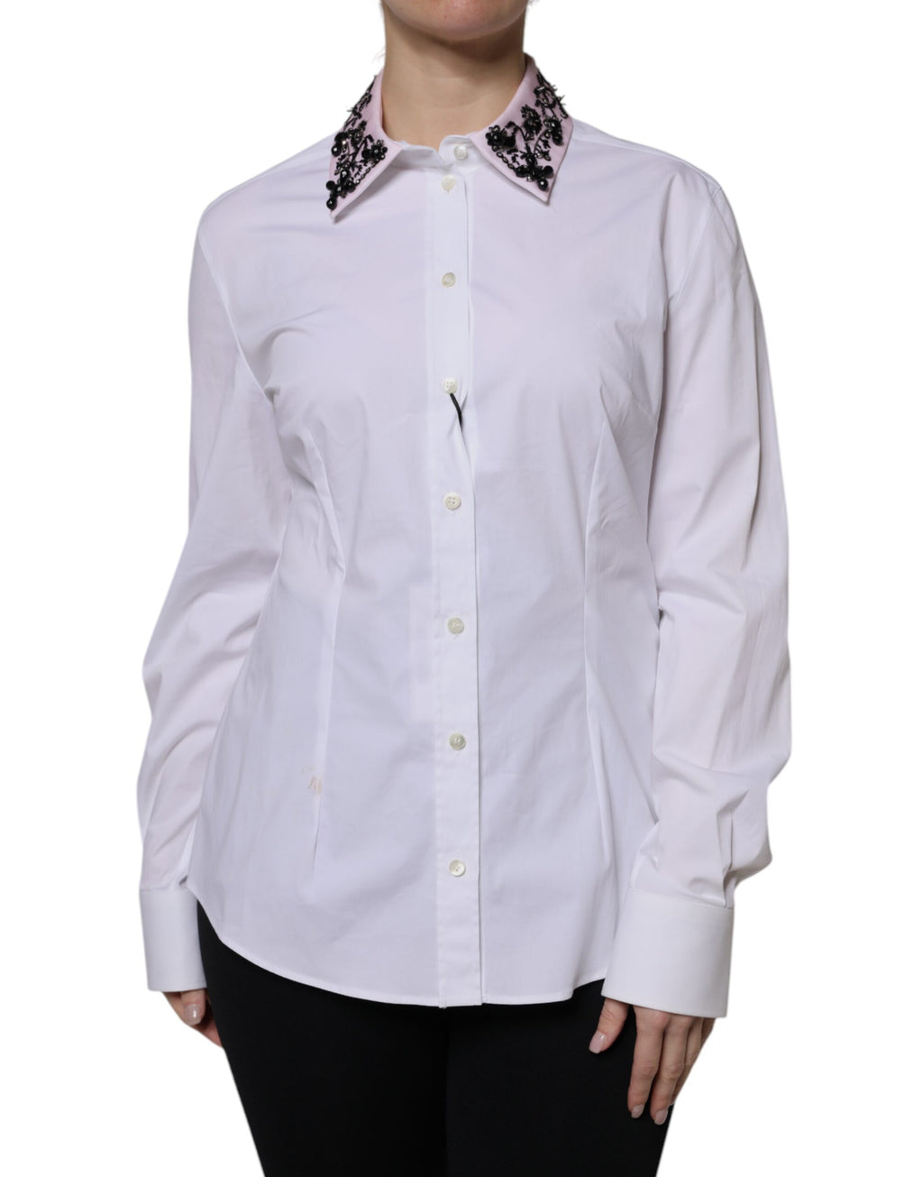 Chemise blanche Dolce & Gabbana avec col et embellissements, vue de face, détails élégants visibles.