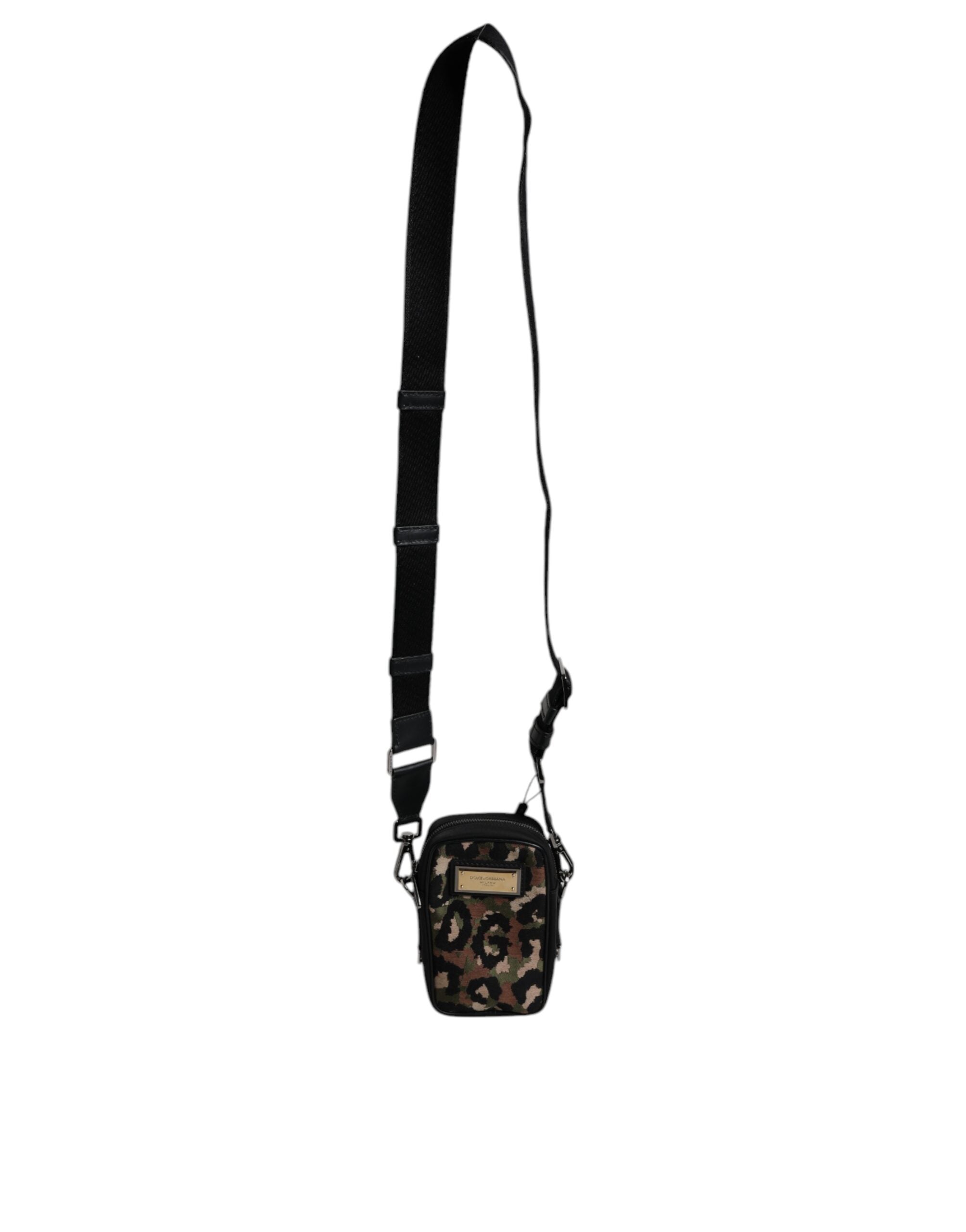 Sac à bandoulière Dolce & Gabbana en jacquard léopard multicolore avec logo et plaque de fixation, style élégant et moderne.