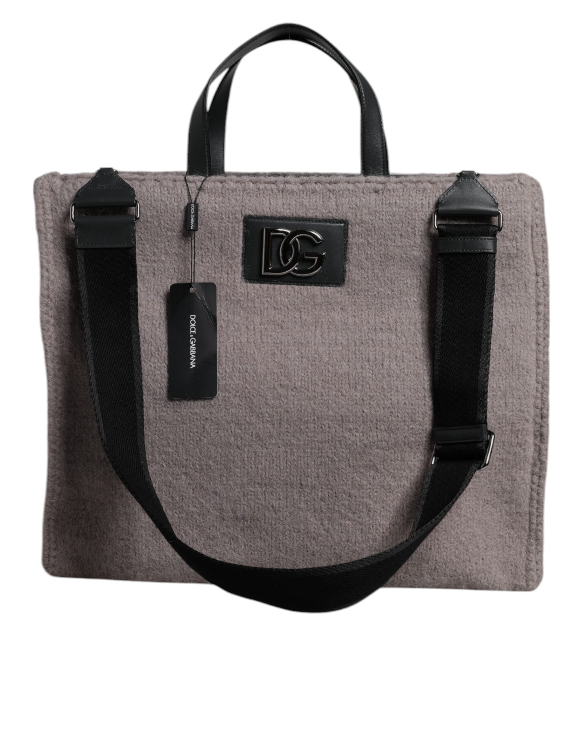 Sac cabas Dolce & Gabbana en laine d'alpaga grise avec logo en plaque, porté sur l'épaule.