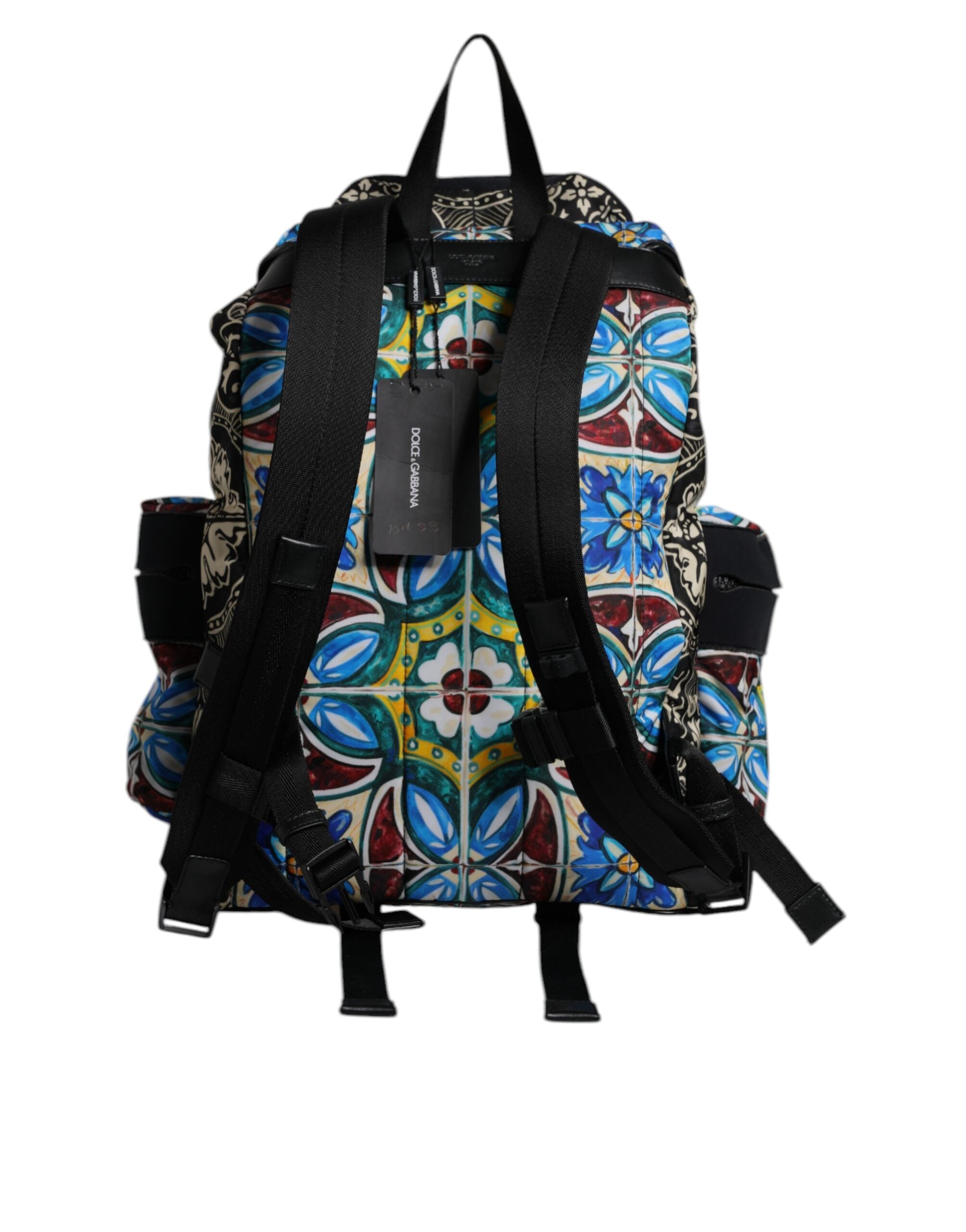 Sac à dos en nylon Dolce & Gabbana avec motif Maiolica multicolore, design élégant et coloré, idéal pour un look tendance.