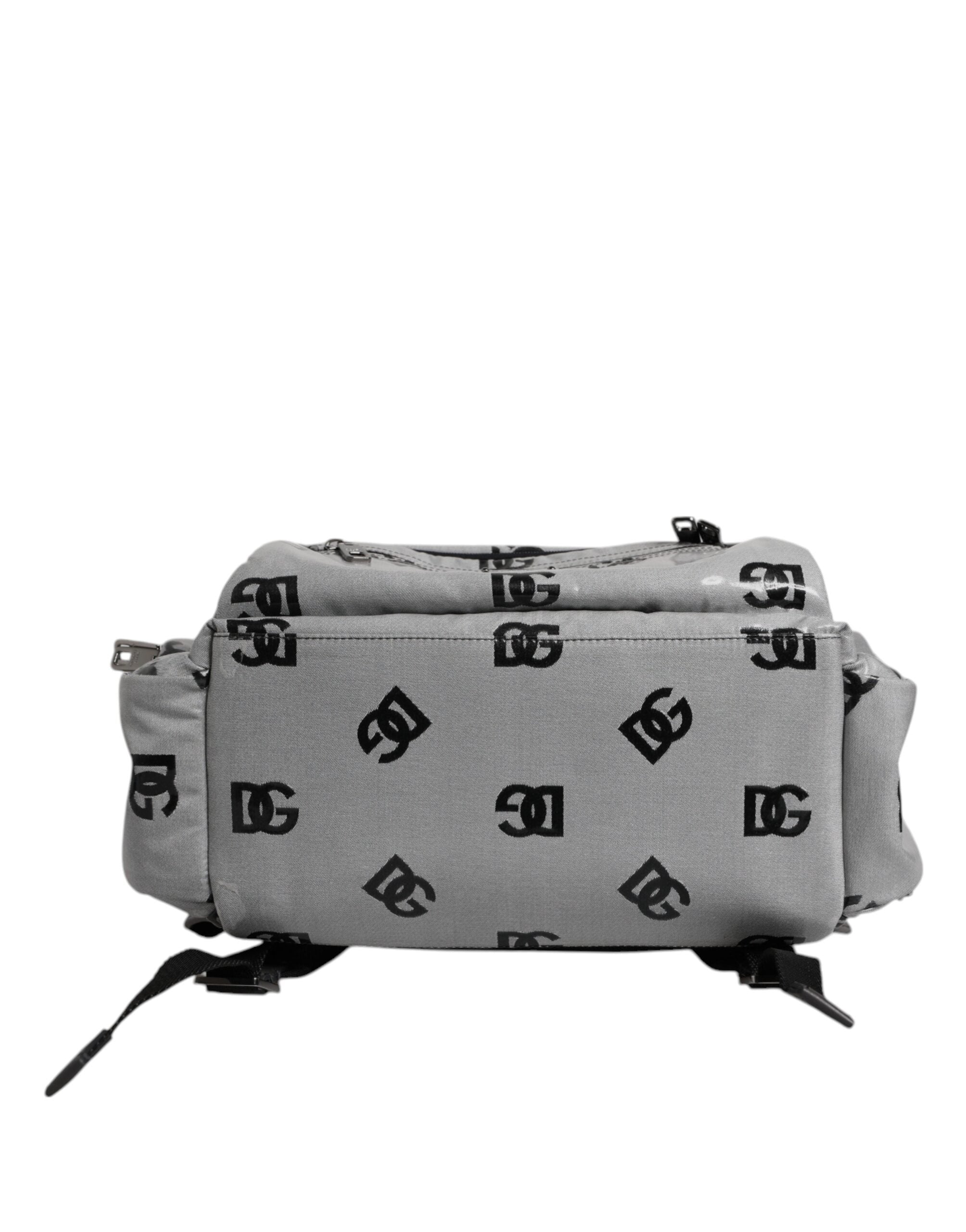 Sac à dos Dolce & Gabbana en polyester gris et noir avec plaque logo DG, élégant et pratique pour un style sophistiqué.
