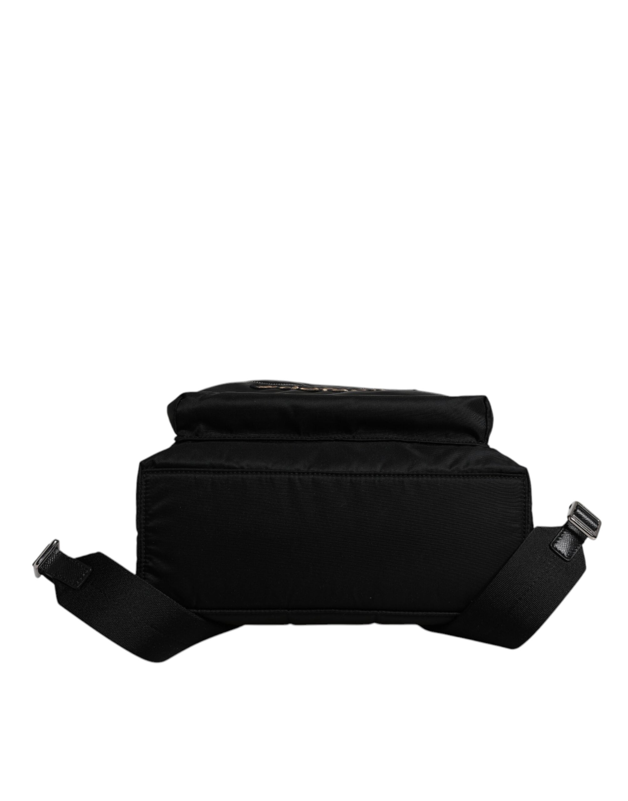Sac à dos en nylon noir Dolce & Gabbana DGFAMILY avec embellissements, style VULCANO, visible en détail dans l'image.
