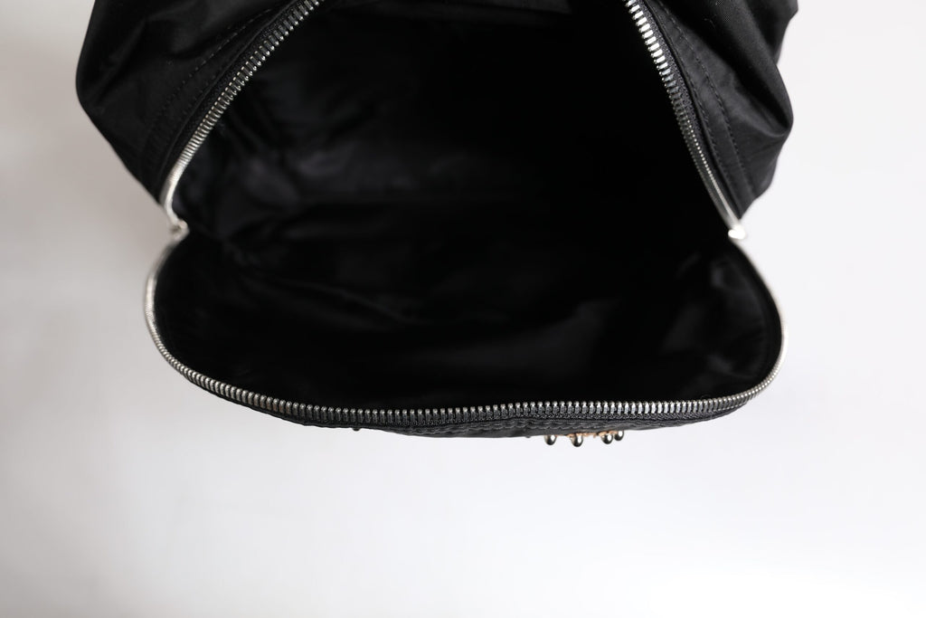 Sac à dos Dolce & Gabbana en nylon noir avec embellissements, modèle VULCANO, style élégant et tendance.