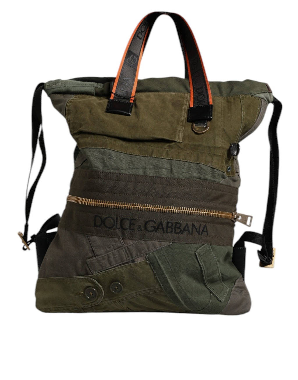 Sac à dos Dolce & Gabbana en patchwork vert militaire avec plusieurs poches et détails stylés, vue de face.
