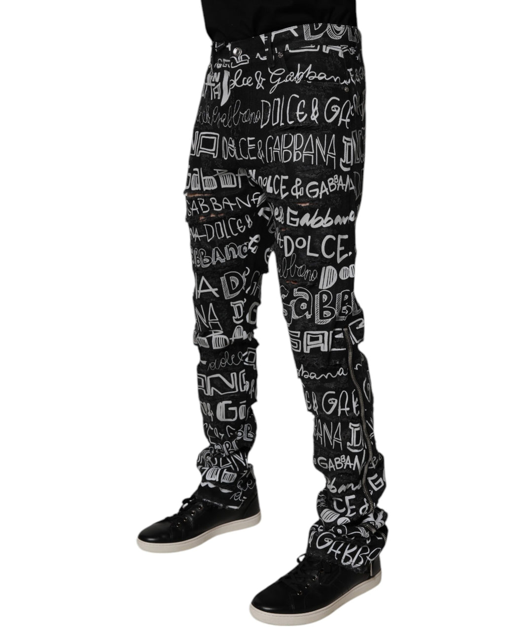 Jeans en denim noir Dolce & Gabbana avec logo imprimé, coupe droite et style classique visible sur l’image.