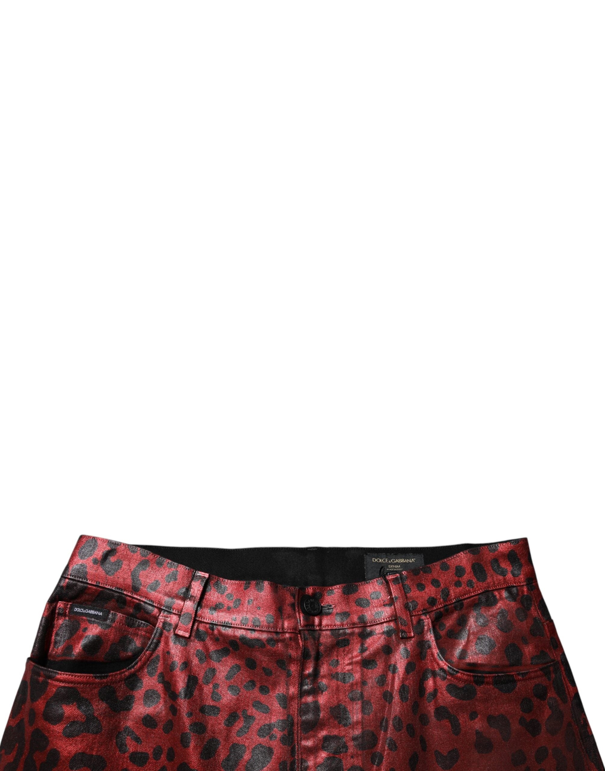 Jeans homme en coton rouge à léopard de Dolce & Gabbana, coupe droite, avec motif animalier.
