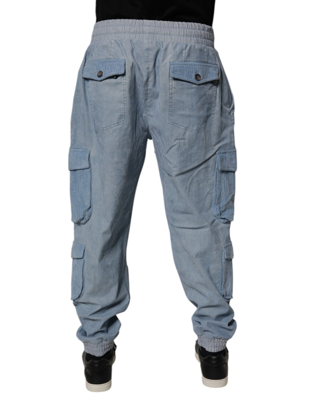 Pantalon homme en coton Dolce & Gabbana Light Blue, style jogger cargo denim avec poches, coupe décontractée.