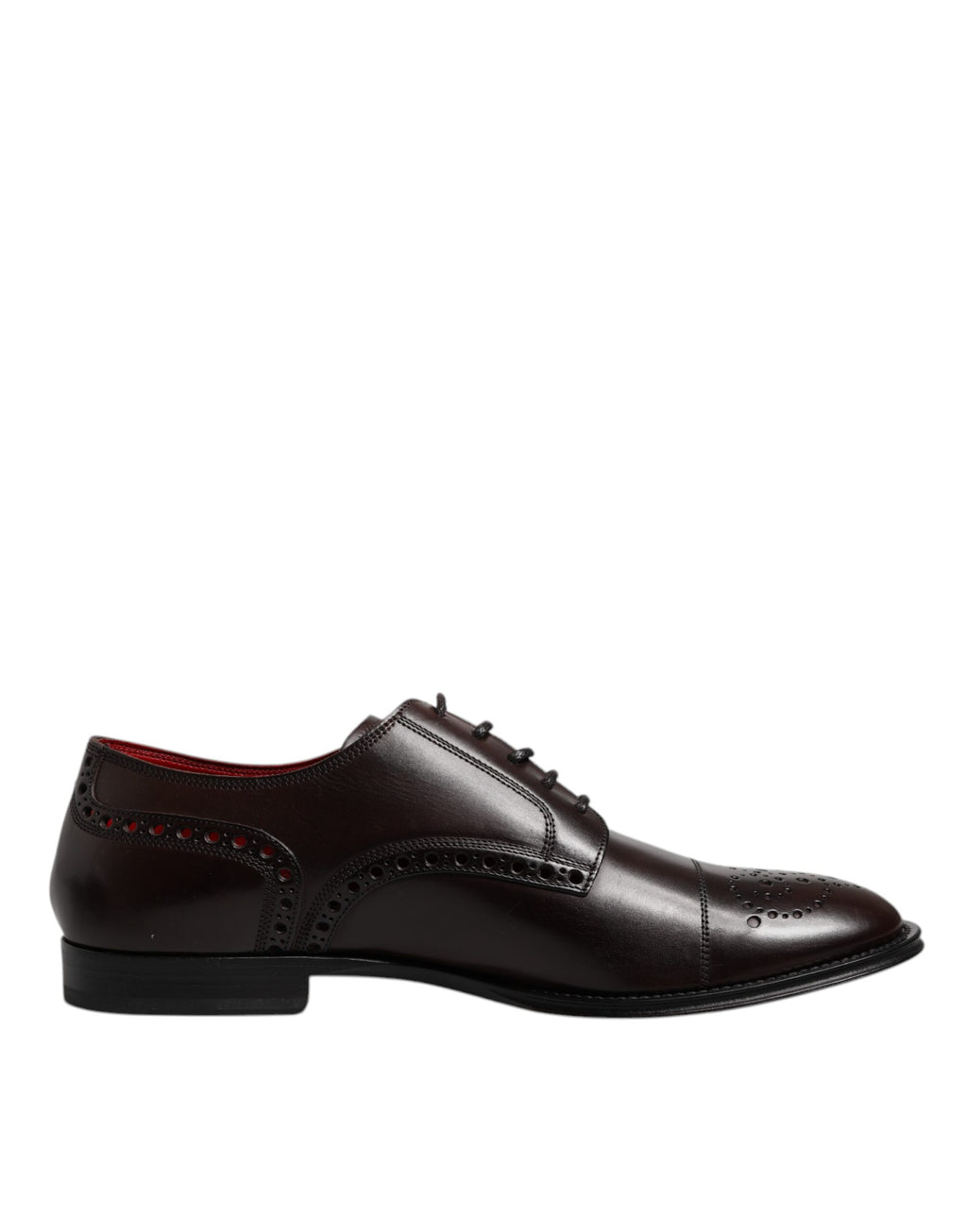 Chaussures derby en cuir de veau marron bordeaux de Dolce & Gabbana pour homme, élégantes et sophistiquées.
