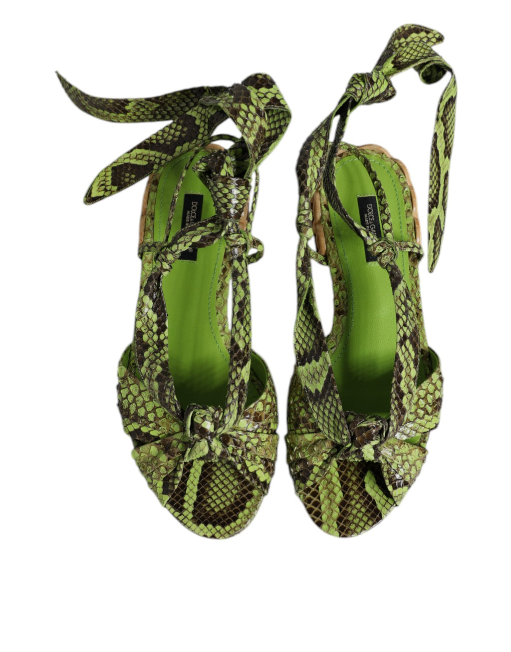Sandales à talon Dolce & Gabbana à imprimé animal vert, avec bride à la cheville et design élégant.