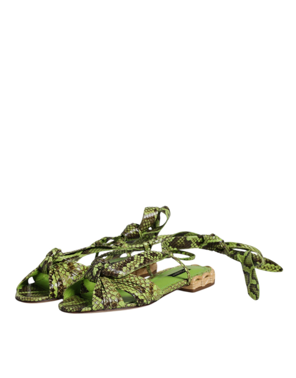 Sandales à talons ankle wrap Dolce & Gabbana avec imprimé animal vert, chaussures élégantes et tendance.