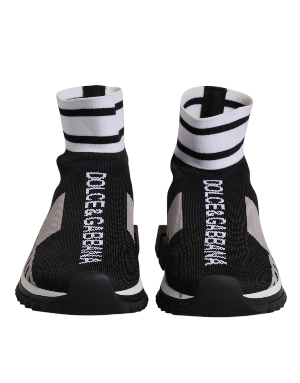 Chaussettes pour femmes Dolce & Gabbana Sorrento noires et grises, assorties à des baskets élégantes.