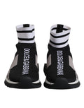Chaussettes pour femmes Dolce & Gabbana Sorrento noires et grises, assorties à des baskets élégantes.
