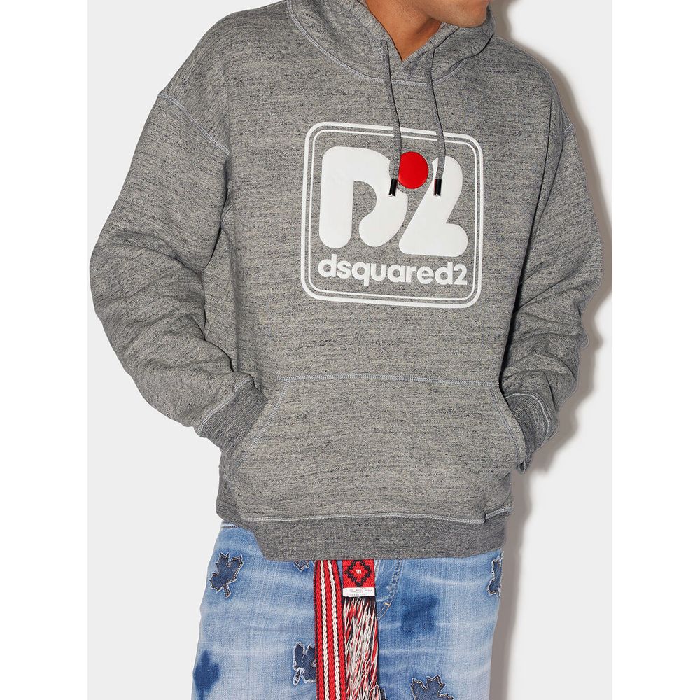 Sweat-shirt gris en coton de la marque Dsquared², vue sur le devant avec logo discret et col rond.