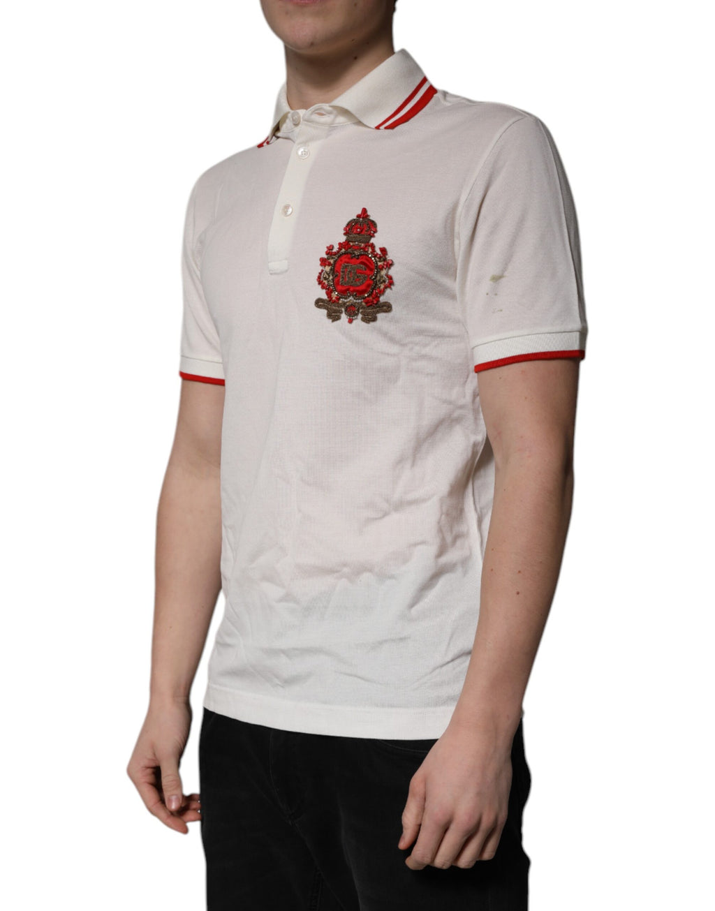 Polo homme blanc en coton Dolce & Gabbana avec col et logo, t-shirt élégant et confortable.