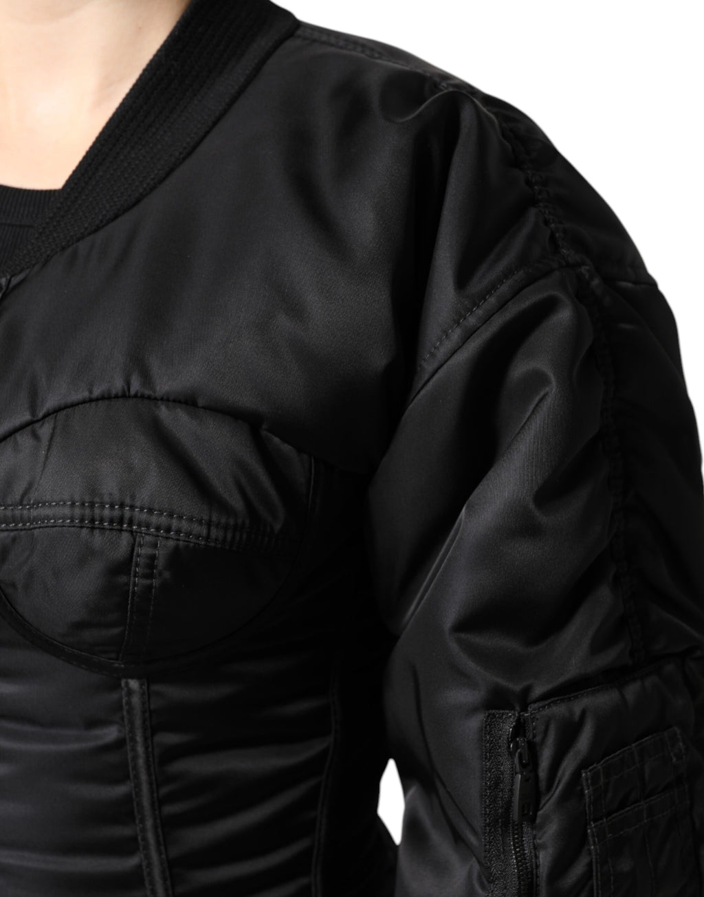 Veste corset noire en nylon Dolce & Gabbana avec fermeture éclair pleine, style élégant et ajusté.