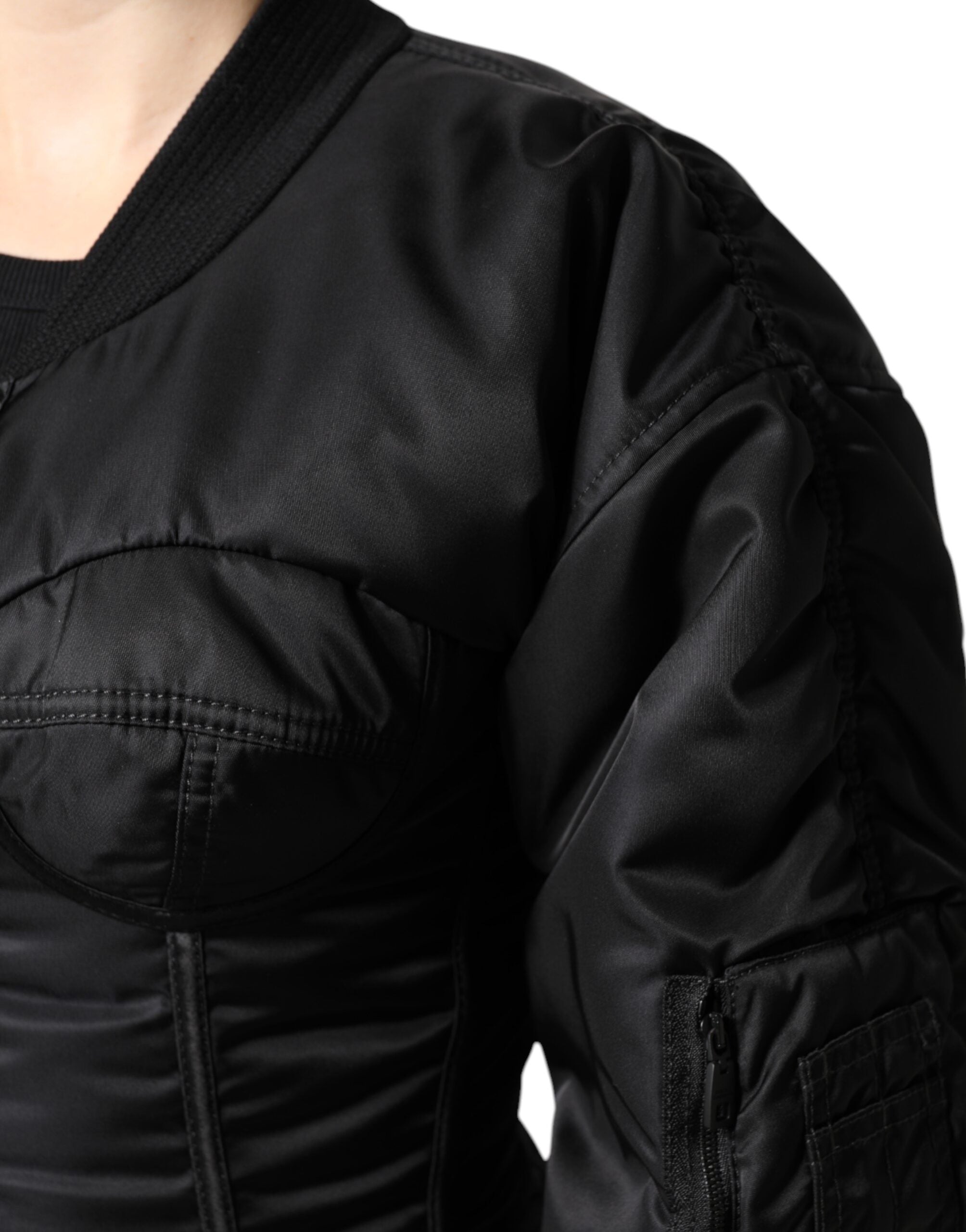 Veste corset noire en nylon Dolce & Gabbana avec fermeture éclair pleine, style élégant et ajusté.