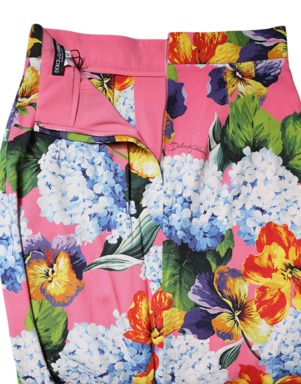 Jupe midi à taille haute Dolce & Gabbana à motifs floraux multicolores, élégante et tendance.