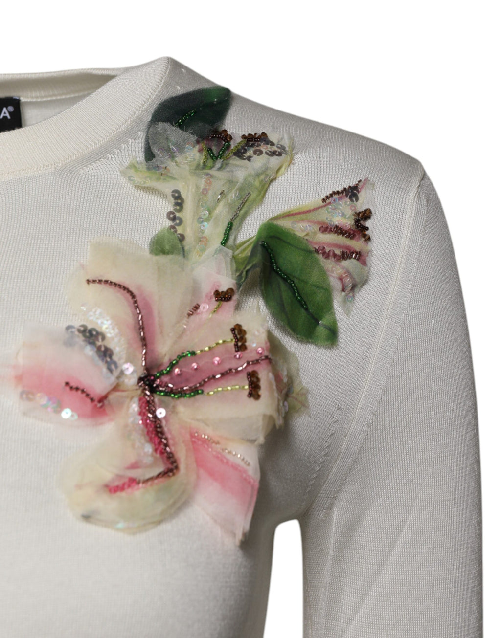 Cardigan Dolce & Gabbana en soie crème avec broderies florales et embellissements, élégant et raffiné pour femme.