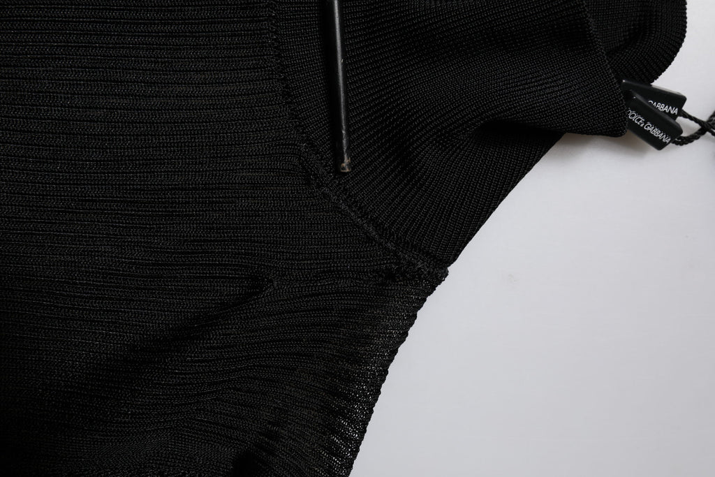 Pull noir à manches longues Dolce & Gabbana en maille fine, col roulé slim et ajusté pour un style élégant.